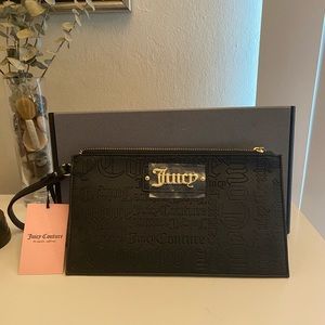 Juicy Couture Zippered Up Wristlet